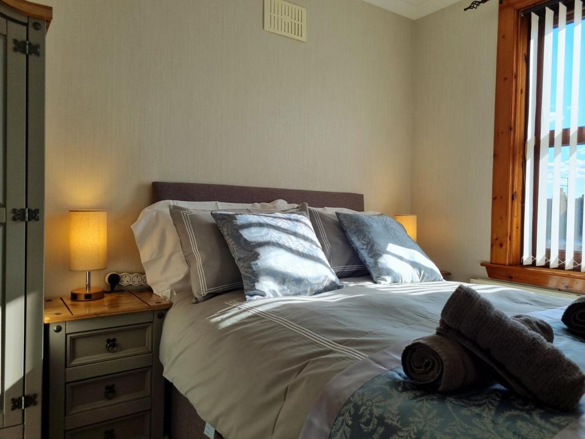 Inverness City 3 Bedroom House Free Parking Экстерьер фото
