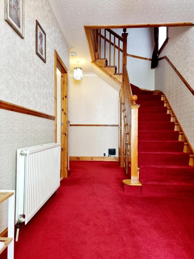 Inverness City 3 Bedroom House Free Parking Экстерьер фото