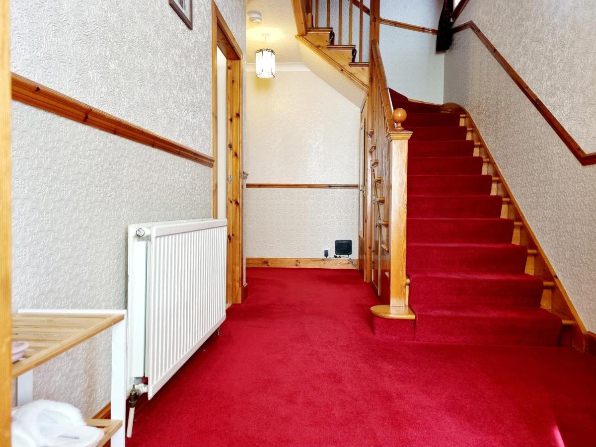 Inverness City 3 Bedroom House Free Parking Экстерьер фото