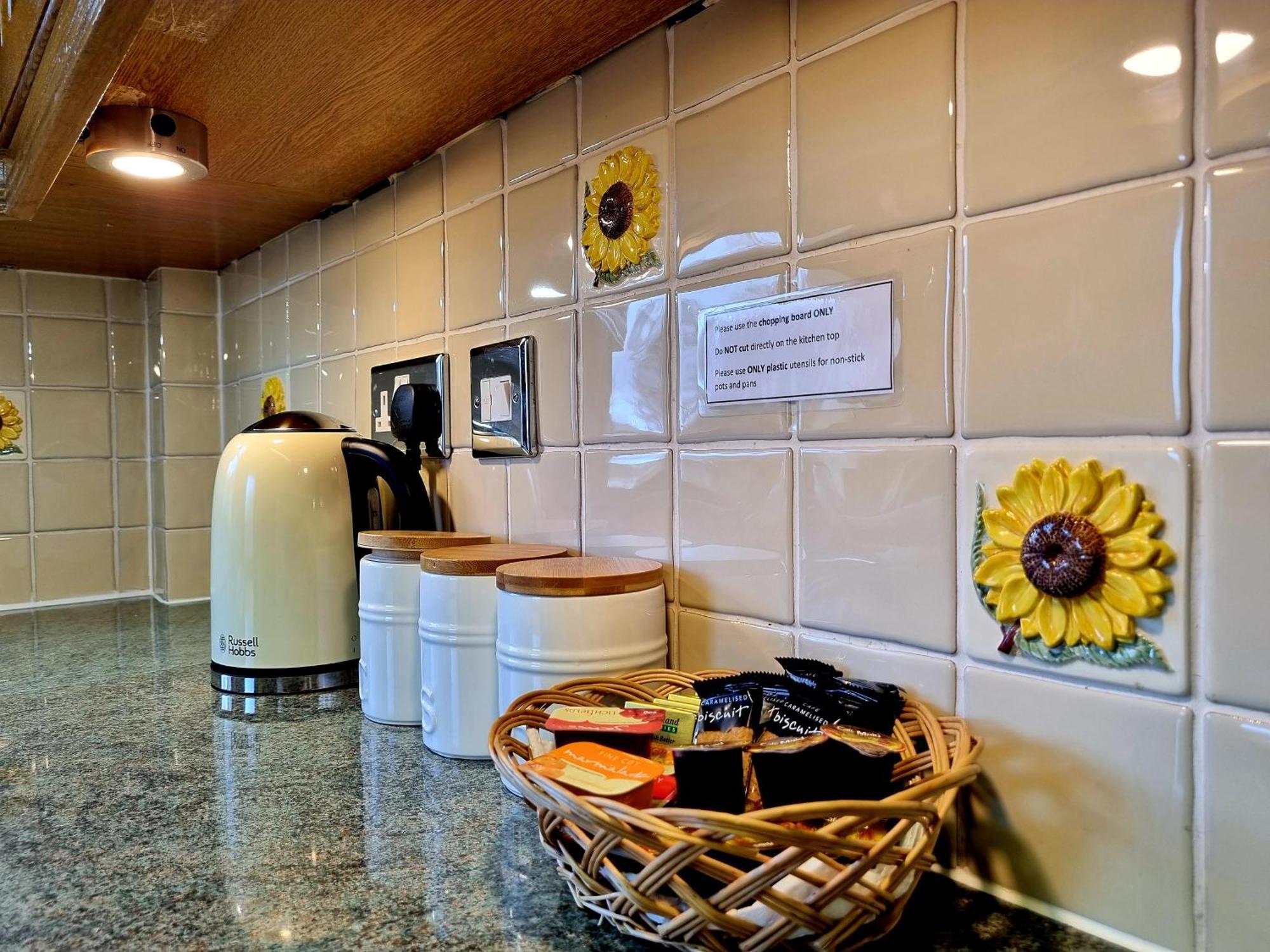 Inverness City 3 Bedroom House Free Parking Экстерьер фото