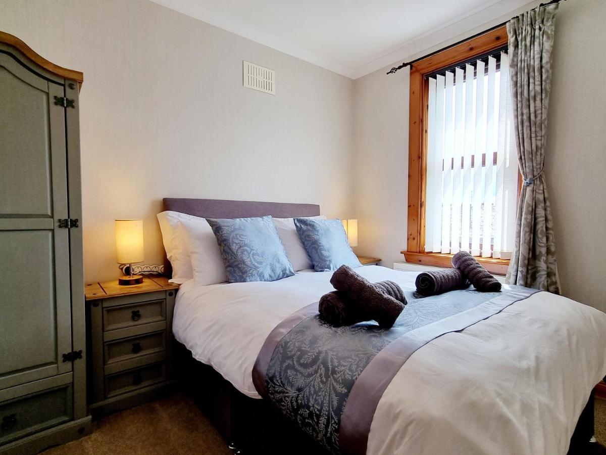 Inverness City 3 Bedroom House Free Parking Экстерьер фото